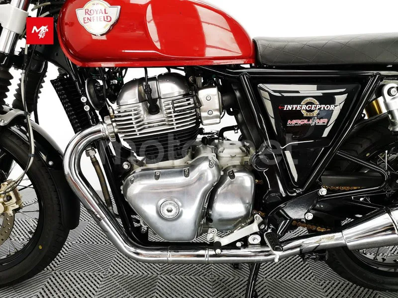 Royal Enfield Interceptor 650 - Vista 21