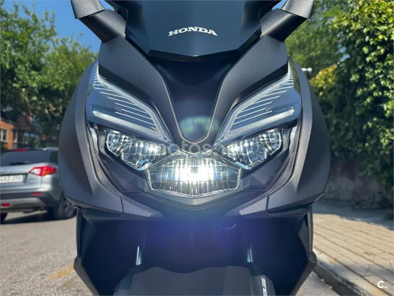 Honda Forza 125 - Vista 5