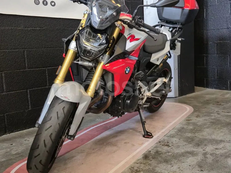 BMW F 900 R 6299 € 2020 Madrid - 2