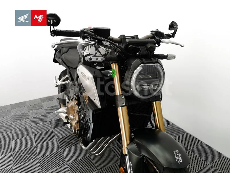 Honda CB650R - Vista 3