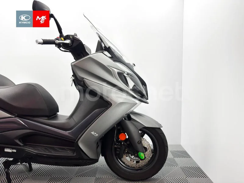 Kymco Super Dink 125 - Vista 4