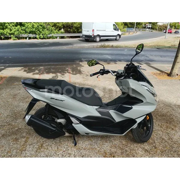 Honda PCX125 2799 € 2024 Cádiz - 2