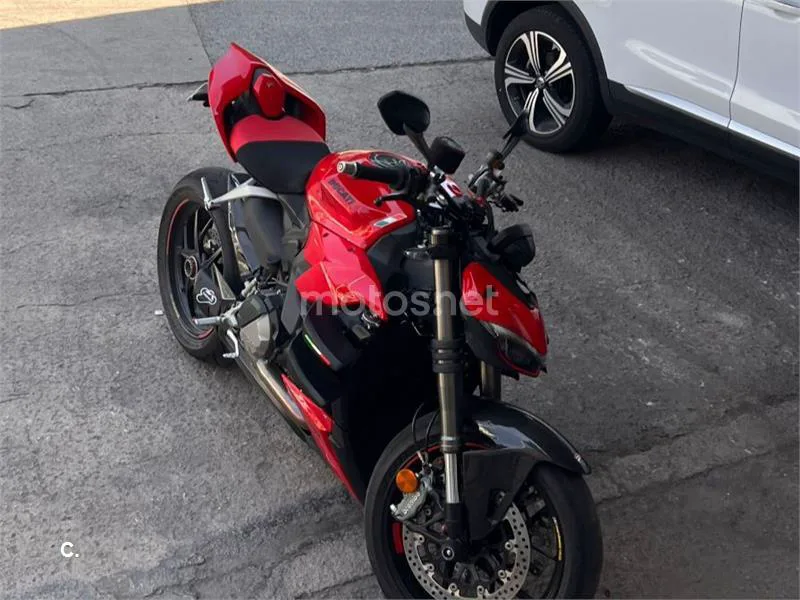 Ducati Streetfighter V2 - Vista 5