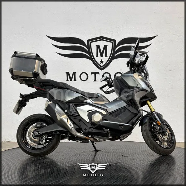 Honda X-ADV - Vista 6