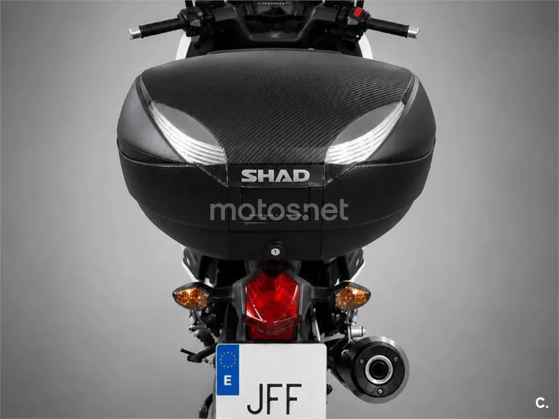 Honda Integra 750 S - Vista 3