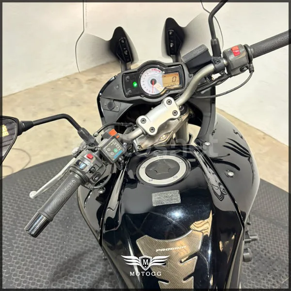Kawasaki Versys 650 - Vista 8