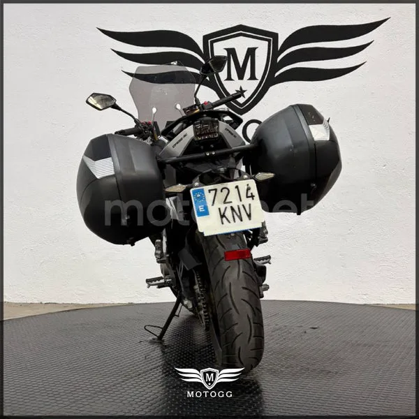 CFMOTO 650MT - Vista 9