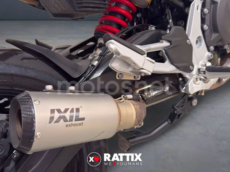 BMW F 900 XR - Vista 4