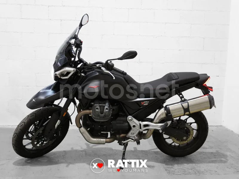 Moto Guzzi V85 Strada 9900 € 2024 Barcelona - 1