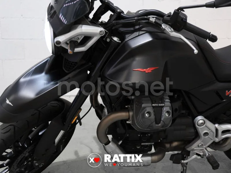 Moto Guzzi V85 Strada - Vista 5