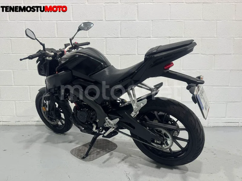 Yamaha MT-125 - Vista 6