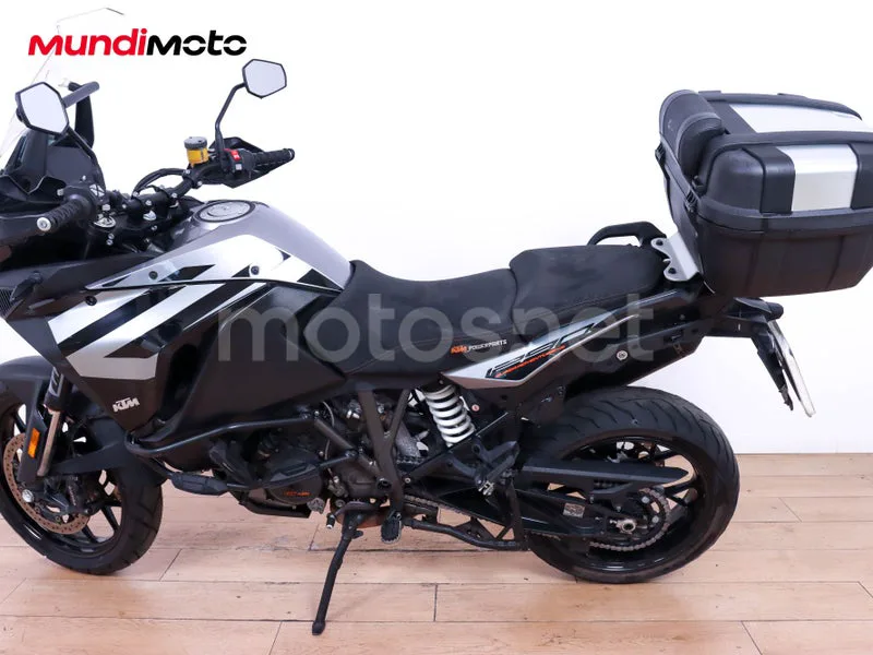 KTM 1290 Super Adventure - Vista 6