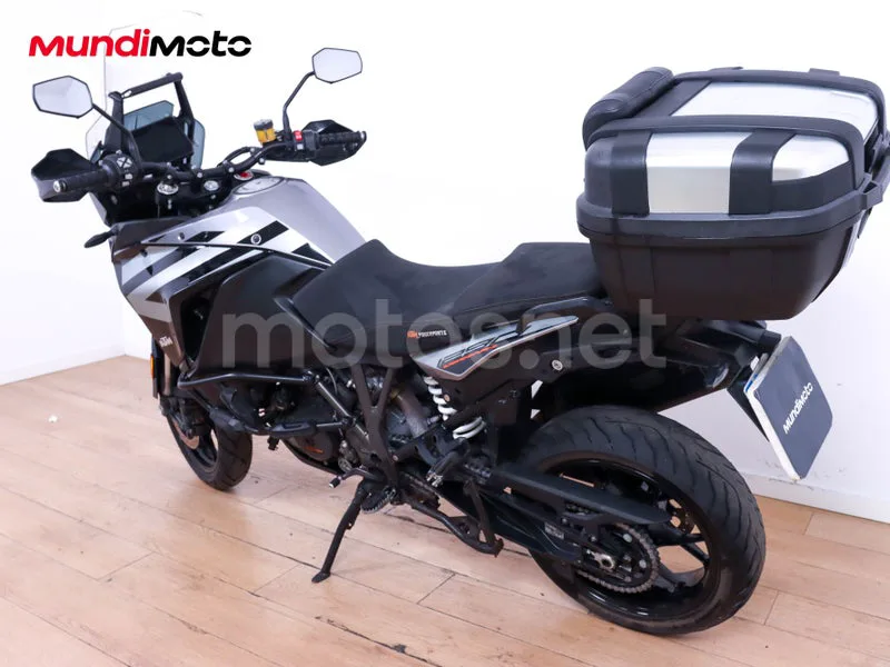 KTM 1290 Super Adventure - Vista 8