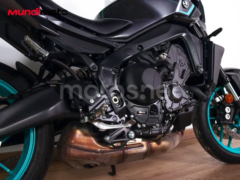 Yamaha MT-09 - Vista 4
