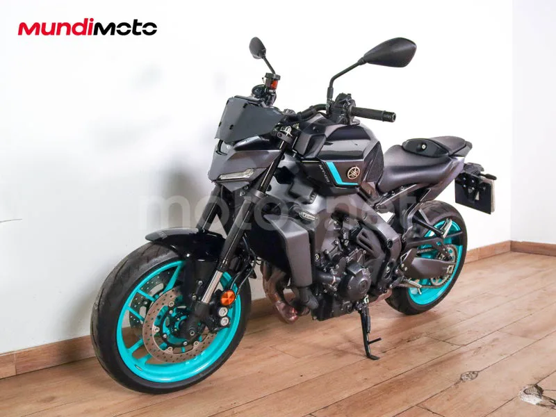 Yamaha MT-09 - Vista 7