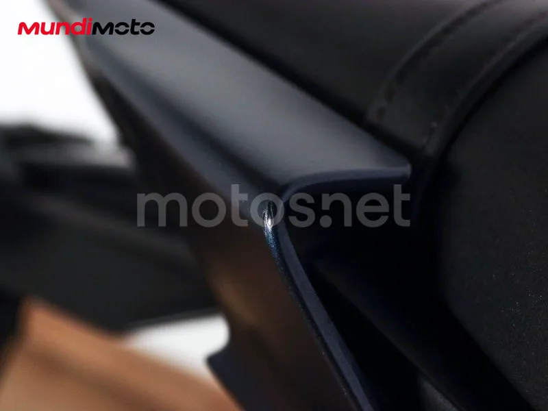 Yamaha MT-125 - Vista 16