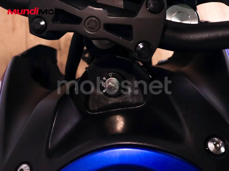 Yamaha MT-125 - Vista 19