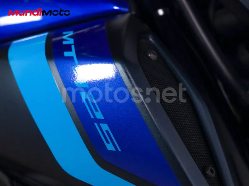 Yamaha MT-125 - Vista 24