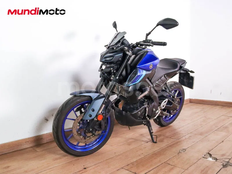 Yamaha MT-125 - Vista 7