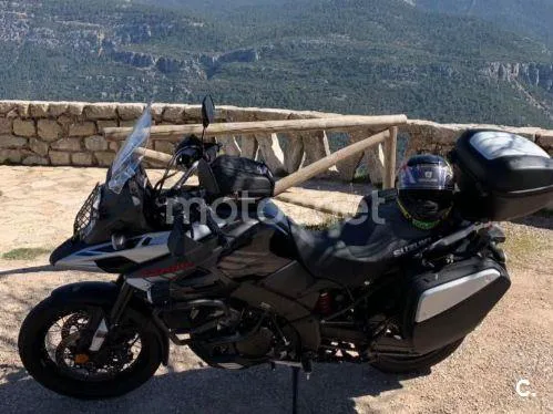 Suzuki V-Strom 1000XT - Vista 3