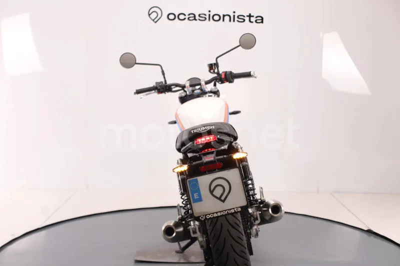 Triumph Speed Twin 900 - Vista 10