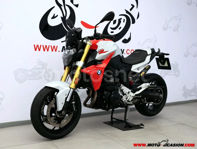BMW F 900 R - Vista 8