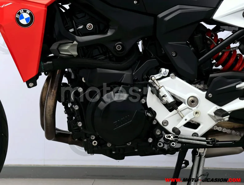 BMW F 900 R - Vista 10
