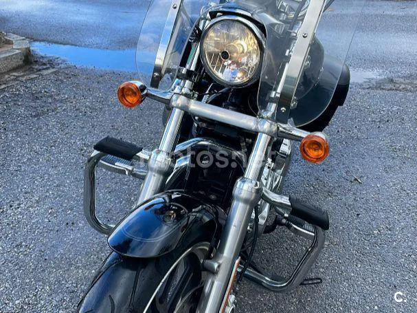 Harley-Davidson SuperLow - Vista 3