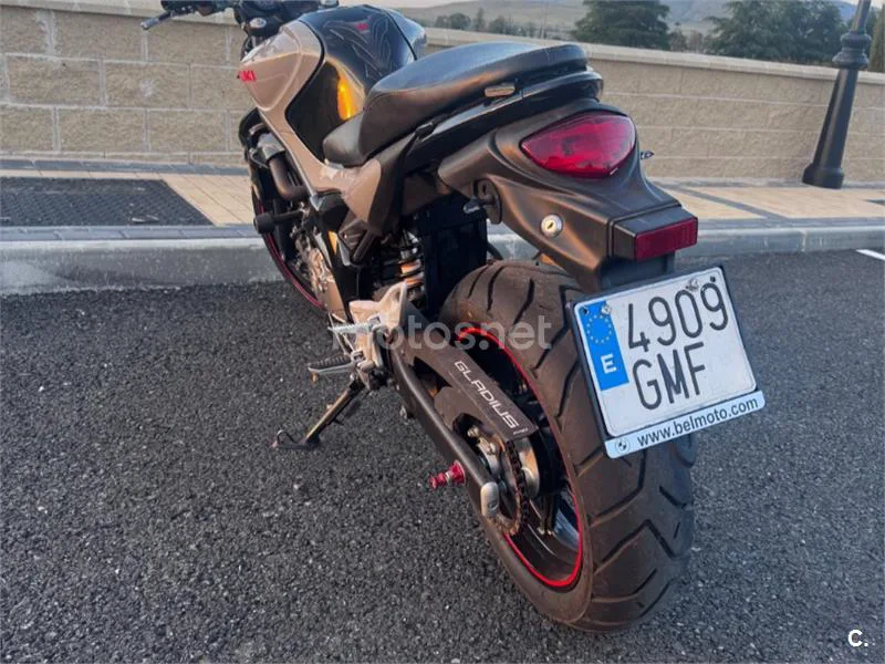 Suzuki Gladius 650 - Vista 6