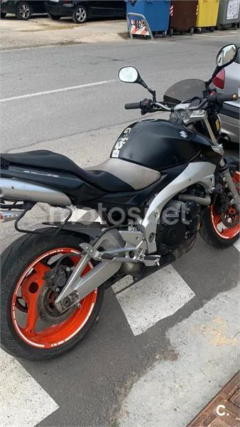 Suzuki GSR600 1500 € 2007 Valencia - 1