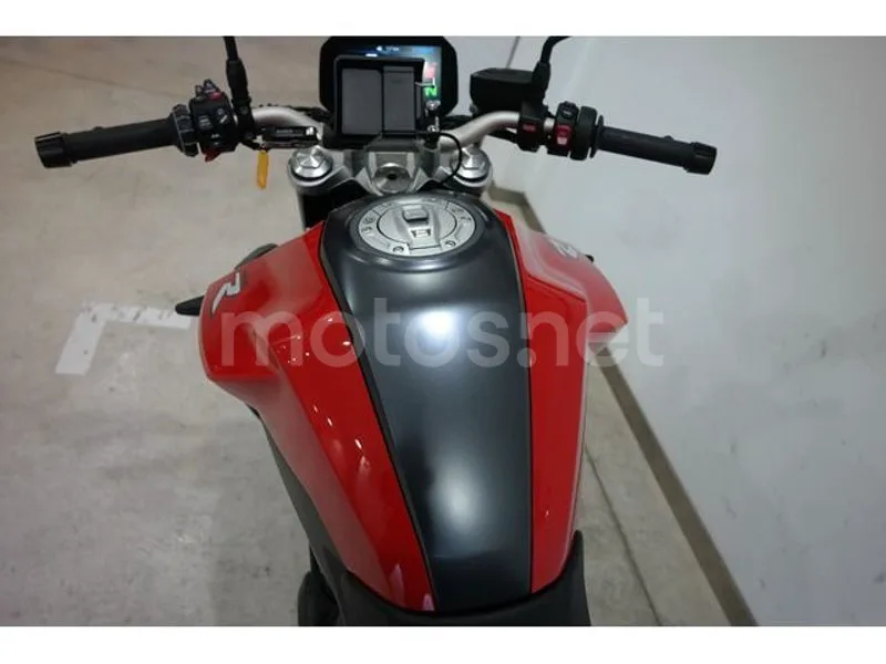 BMW F 900 R - Vista 11