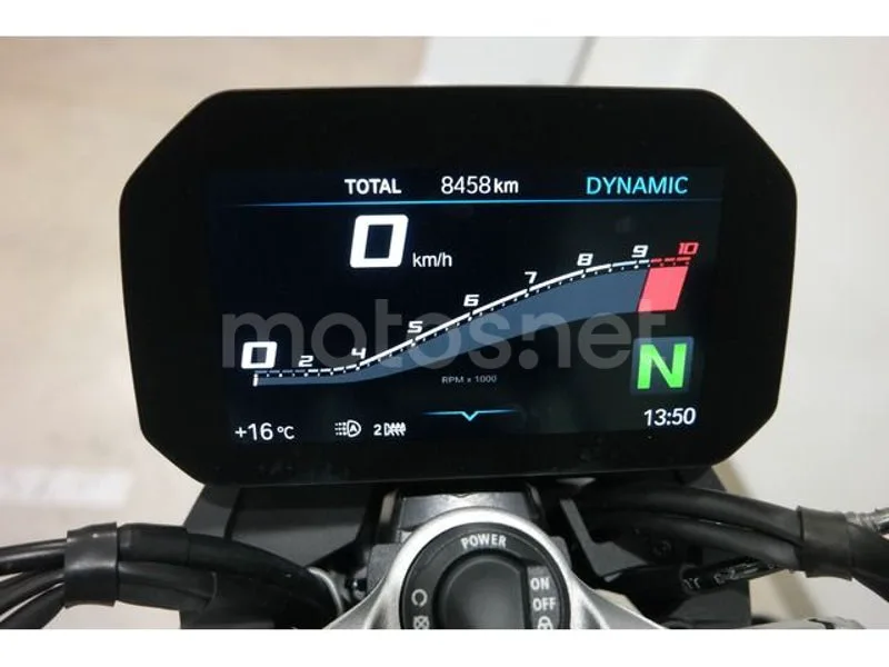 BMW F 900 R - Vista 6