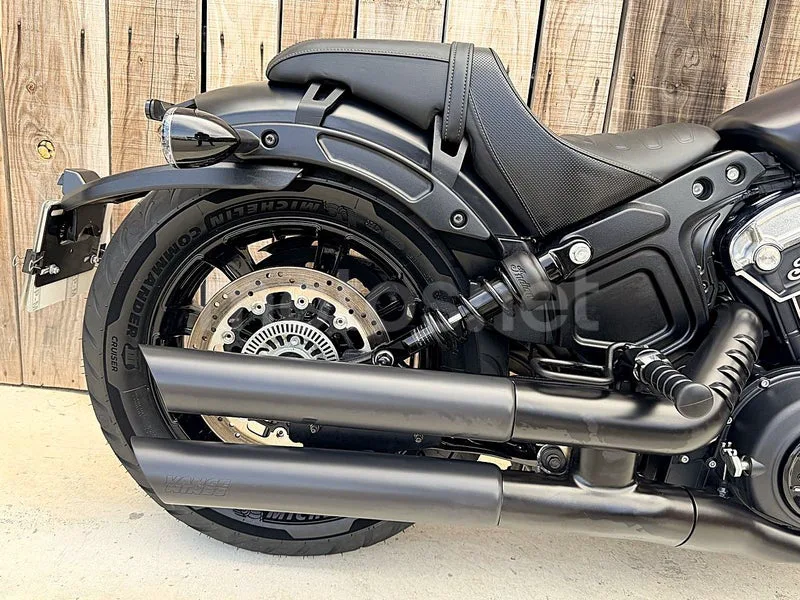 Indian Scout - Vista 16