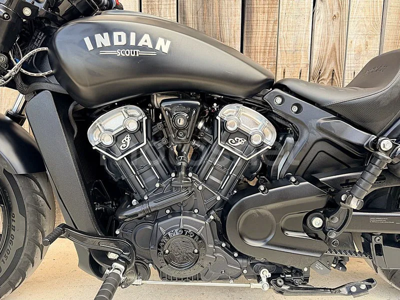 Indian Scout - Vista 3