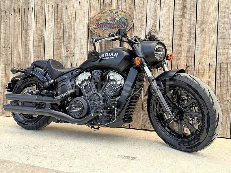 Indian Scout - Vista 21