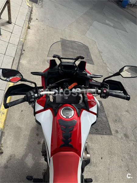 Honda CRF1000L Africa Twin 8800 € 2017 Madrid - 2
