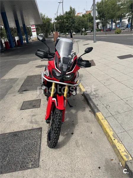 Honda CRF1000L Africa Twin - Vista 5
