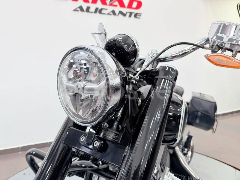 BMW R 18 - Vista 21