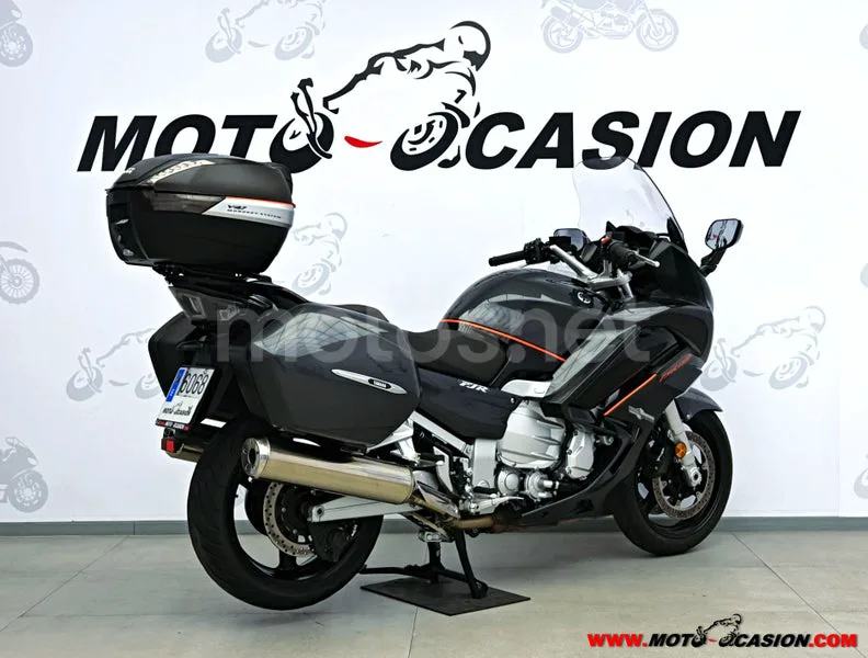 Yamaha FJR1300 - Vista 3