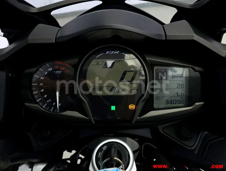Yamaha FJR1300 - Vista 6