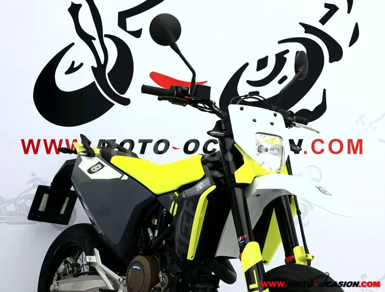 Husqvarna 701 Supermoto - Vista 4