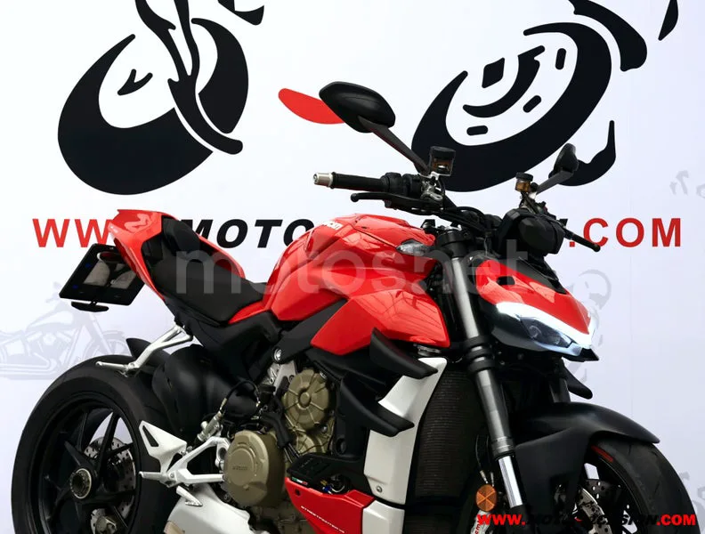 Ducati Streetfighter V4 - Vista 4