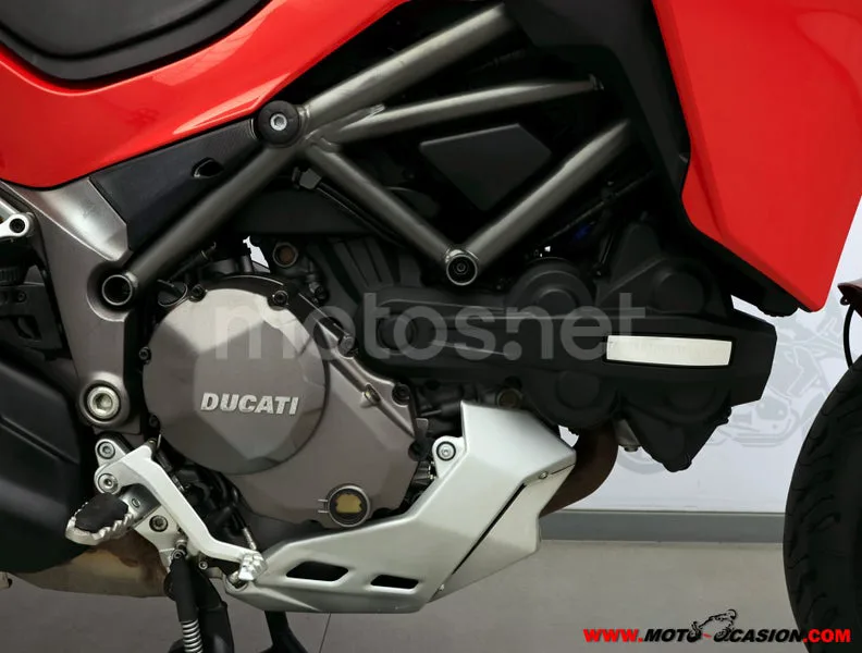 Ducati Multistrada - Vista 5
