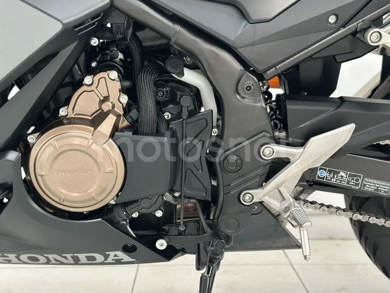 Honda CBR500R - Vista 17
