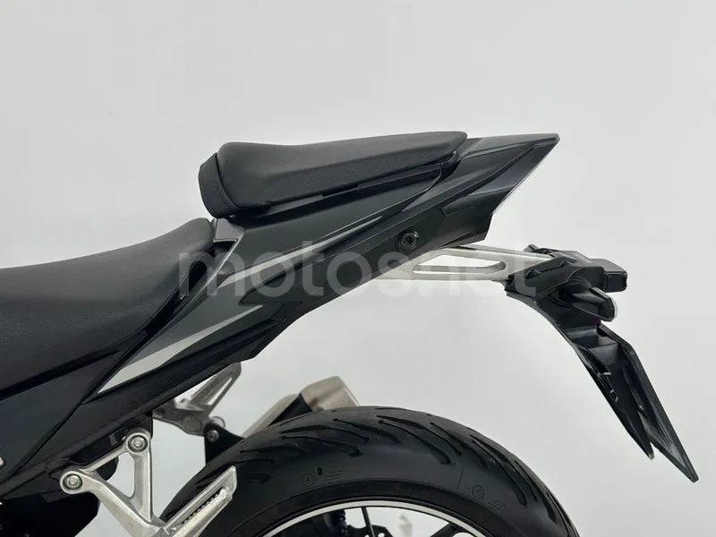 Honda CBR500R - Vista 20