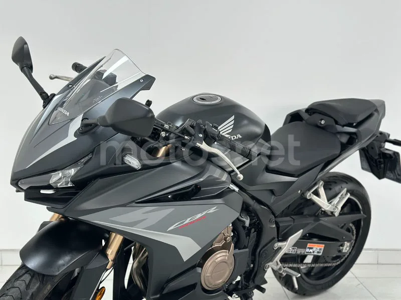 Honda CBR500R - Vista 6