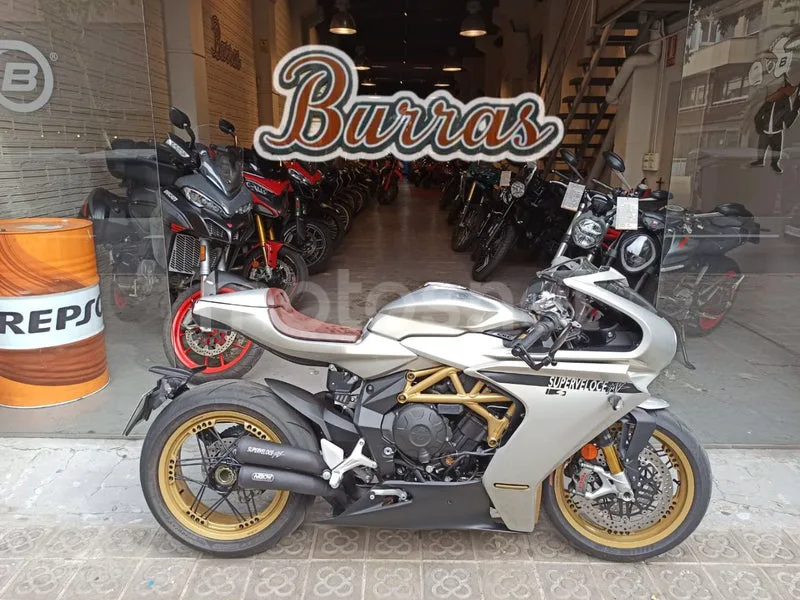 MV Agusta Superveloce S 17.980 € 2025 Barcelona - 1