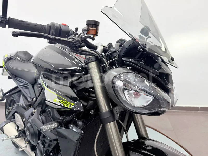 Triumph Street Triple 765 - Vista 23