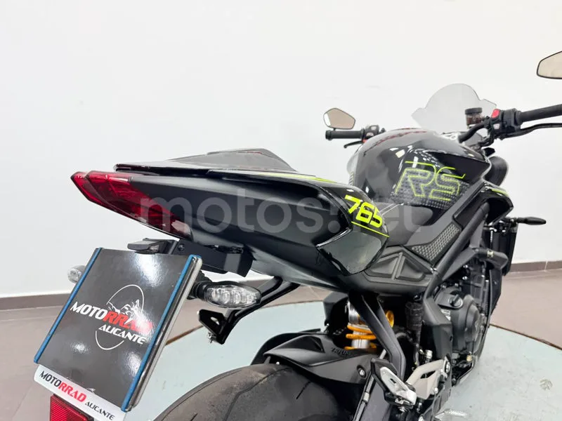 Triumph Street Triple 765 - Vista 6