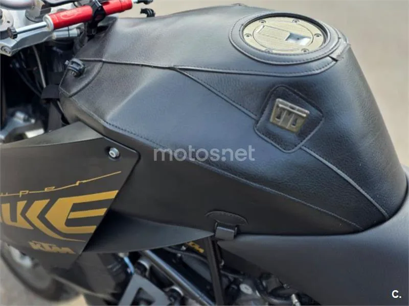 KTM 990 Super Duke - Vista 10